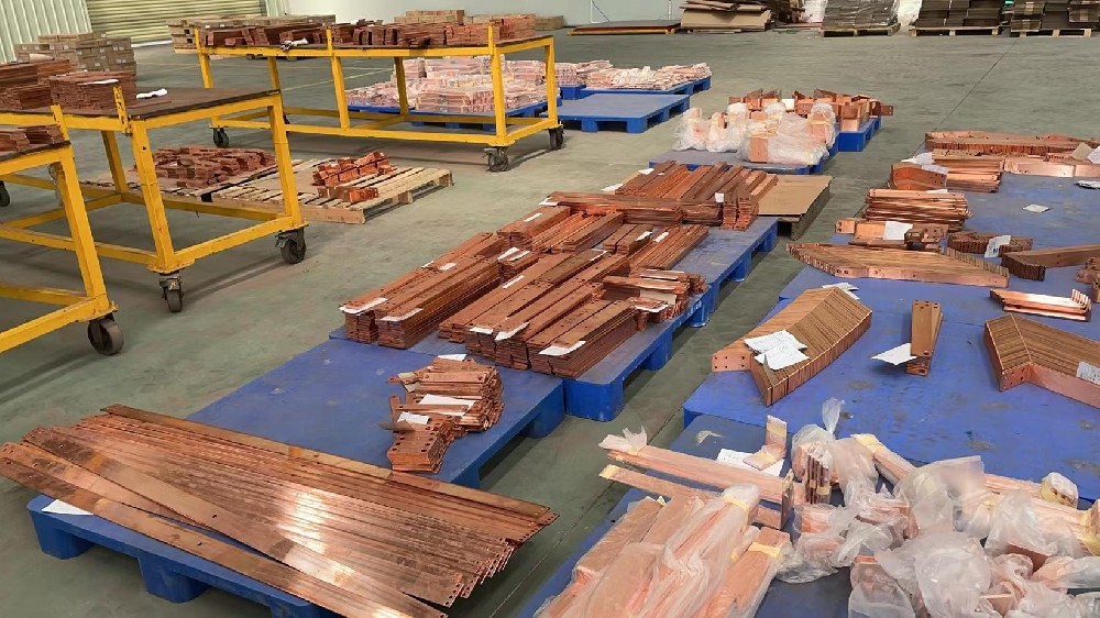 母線加工機品牌